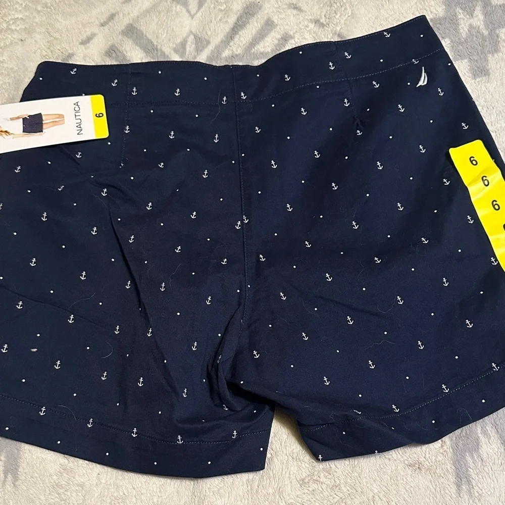 Nautica Women's Dark Blue Anchor Patterned Shorts